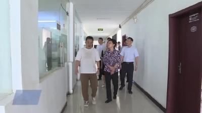 黄冈市人大常委会来我市调研加快推进科技强市建设情况