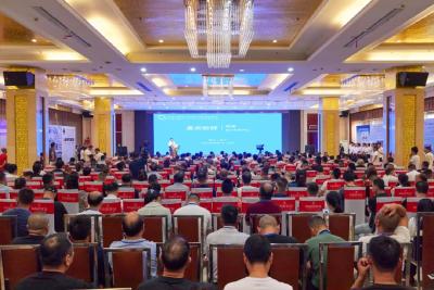 中国钙链产业三创三新发展大会在我市召开