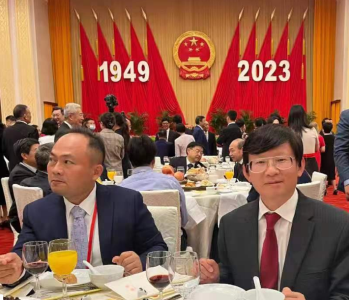 武穴籍侨领再次应邀出席人民大会堂国庆招待会