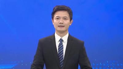 新华社向我市梅川高中捐赠图书