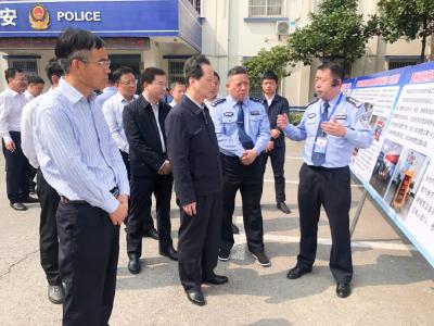 省人大常委会调研组来我市开展专题调研