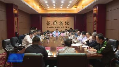 黄冈市人大常委会调研组来我市调研督办议案落实情况