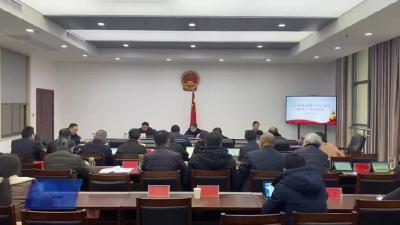 市人大常委会第四十二次主任会议召开