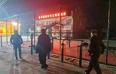 新闻速览 | 我市造血干细胞捐献志愿者闵方胜赴武汉捐献◆我市通过国家慢性病综合防控示范区2023年度复审