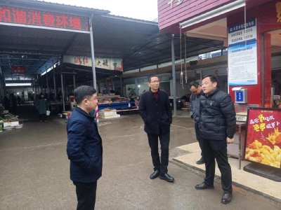 迎战低温雨雪天气丨武穴商务：除雪清障保安全 保供稳价暖民心