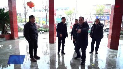 叶林到龙坪镇走访慰问