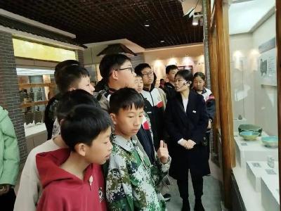新闻速览 | 我市组织开展红色主题研学实践活动◆男子在长江非法垂钓被刑拘