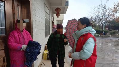 传承榜样力量！武穴掀起炽热滚烫学雷锋热潮