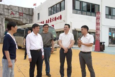 省体育局党组书记、局长水兵来武穴调研体旅融合发展工作 
