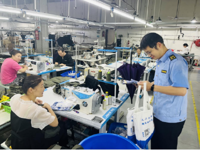 平安武穴 善治广济丨武穴各镇街道开展“平安武穴 善治广济”系列现场宣传活动②