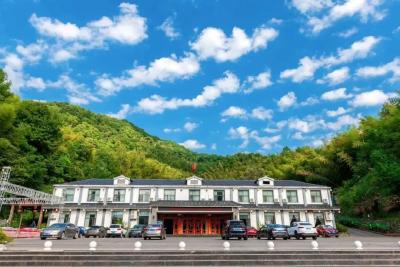 武穴三个热门景区，面向这类人免费开放，开放时间→