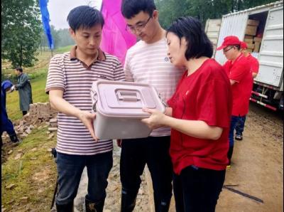 闻汛而动 守护家园 | 田家镇卫生院“红色健康管家”情暖防汛一线 