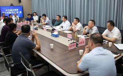 胡昊到市信访局开门接访