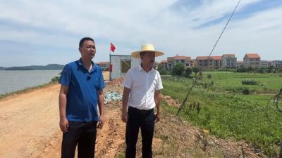 闻汛而动 守护家园 | 张诚：退役不褪色，坚守防汛一线 