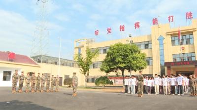 【全民国防教育月】市人武部开展全民国防教育进军营活动  
