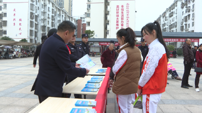 “六进六送”新时代文明实践活动走进朱木桥社区  