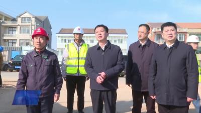 王光华到石佛寺镇开展春节前走访慰问活动并检查安全生产工作