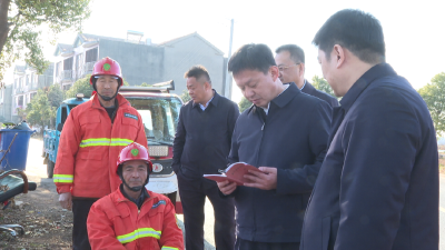 市领导春节前走访慰问生活困难党员群众