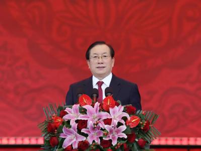 2025年湖北省春节团拜会在汉举行 王忠林致辞 李殿勋主持