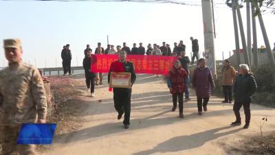 武穴：军地联合送喜报 拥军尊崇暖人心