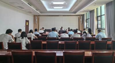 市委办公室召开集中整治违规吃喝动员部署会