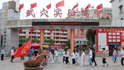 加油！武穴21515名中考生奔赴考场