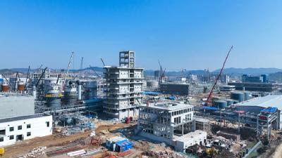 贴心服务赋能 中化学新祥云新材料产业园项目冲刺试产