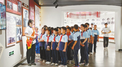 学思践悟筑牢薪火相传“红色根基” ——黄冈深入学习大别山精神凝聚奋进力量