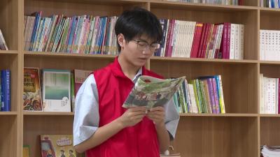 “书香阅读”润心灵  书海遨游促成长