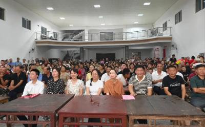 “仲夏一夜”文艺汇演点亮刊江夜空！朱木桥社区这场居民自办晚会超燃！
