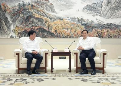 王忠林会见中国东方航空集团董事长王志清 携手做好“航空+”文章 助力湖北扩大高水平对外开放