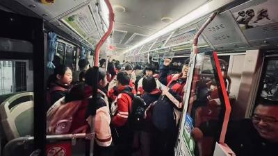 锲而不舍落实中央八项规定精神｜恩施市“护学专线”解“四难”