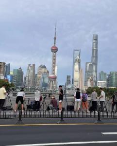 央视《家书》正热！武穴小伙幕后掌镜