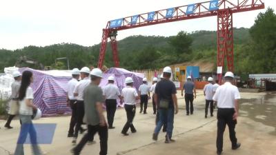 市人大常委会组织市人大代表视察北灌区项目建设进展情况