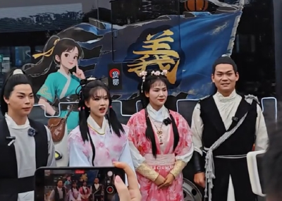 侠骨柔情！这个十一“侠义的襄阳”暖心出圈！