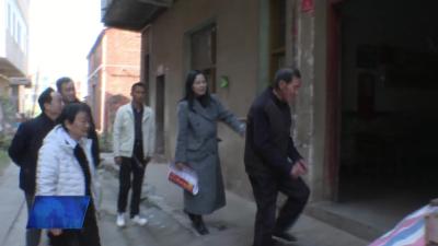 市退役军人事务局蔡秋容社区公益服务中心联合开展走访慰问 关爱烈士遗属