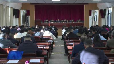 梅川镇：以“钉钉子”精神推动全会精神在梅川落地见效