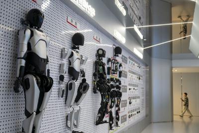 2025中国经济回眸｜在向新提质中打造发展优势——触摸中国经济高质量发展脉动