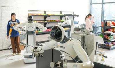 关键词读懂“十五五”｜“人工智能+” 为千行百业安装“智慧大脑”