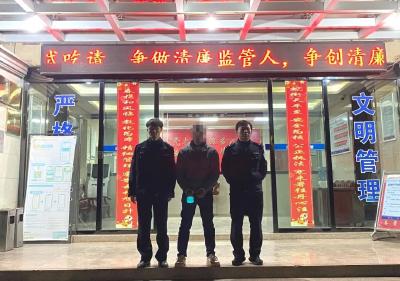 轻信“贷款”骗局沦为帮凶，警方提醒：这个坑千万别踩！