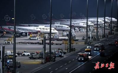 产业内外联动，人才近悦远来——省两会代表委员热议“开放高地”