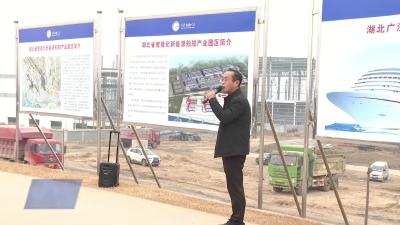 花桥镇：走一线看发展 转作风提效能