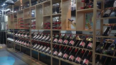 春节临近莫妄为，酒后滋事必追究！武穴2男子酒吧施暴被青林派出所依法拘留