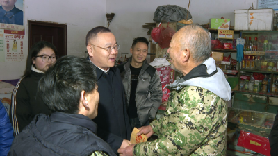 查俊赴梅川镇开展慰问活动