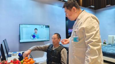 湖北武汉：从“汉芯”到“中国芯” 创新策源让“造星人”有光可循