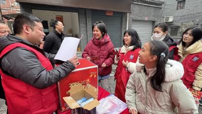 『欢欢喜喜过大年』武穴正街人气“狂飙”！打卡抽奖、非遗展销解锁地道年味