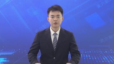 漫步焕新老街 用镜头镌刻年味与亲情