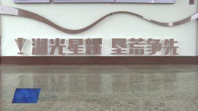 徐迎春、程小兵走访慰问困难党员群众