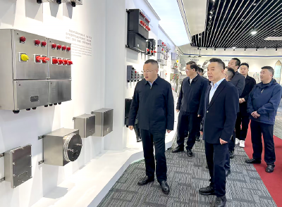查俊率队赴上海山东开展招商考察