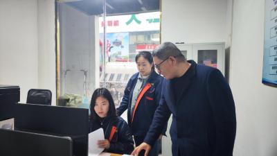 农机店店主把55%的股份分给骨干员工—— “店是我的，也是我们的”